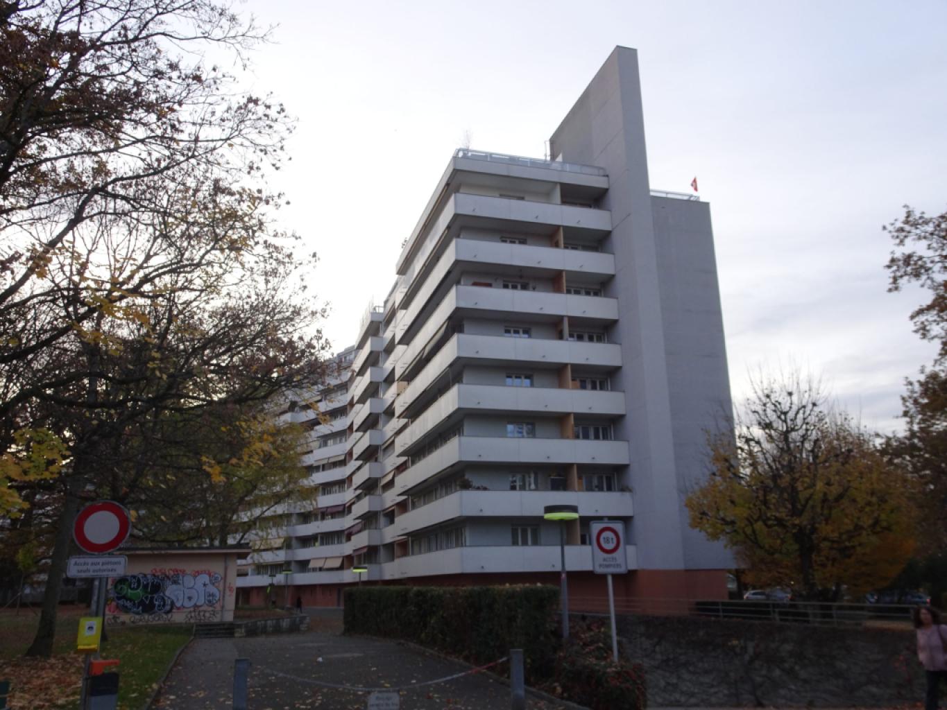 Avenue du Bois-de-la-Chapelle 57-79
