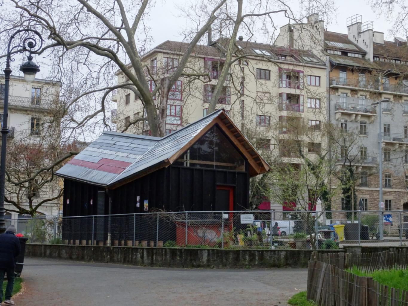 Pavillon de pétanque