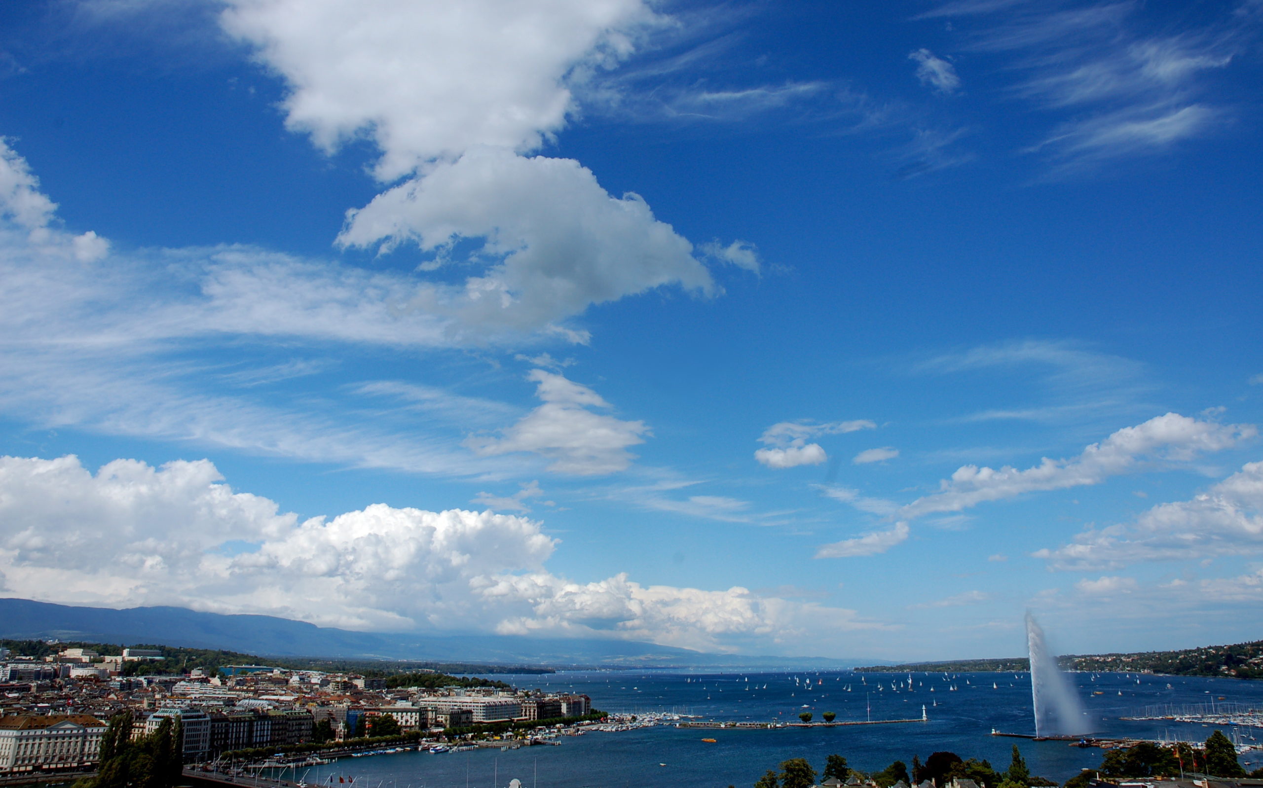 magnifique panorama de genËve et de son lac