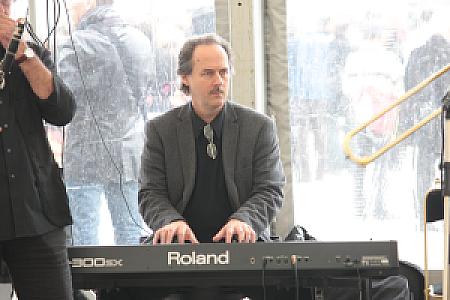 2011-11-15_12-40-29