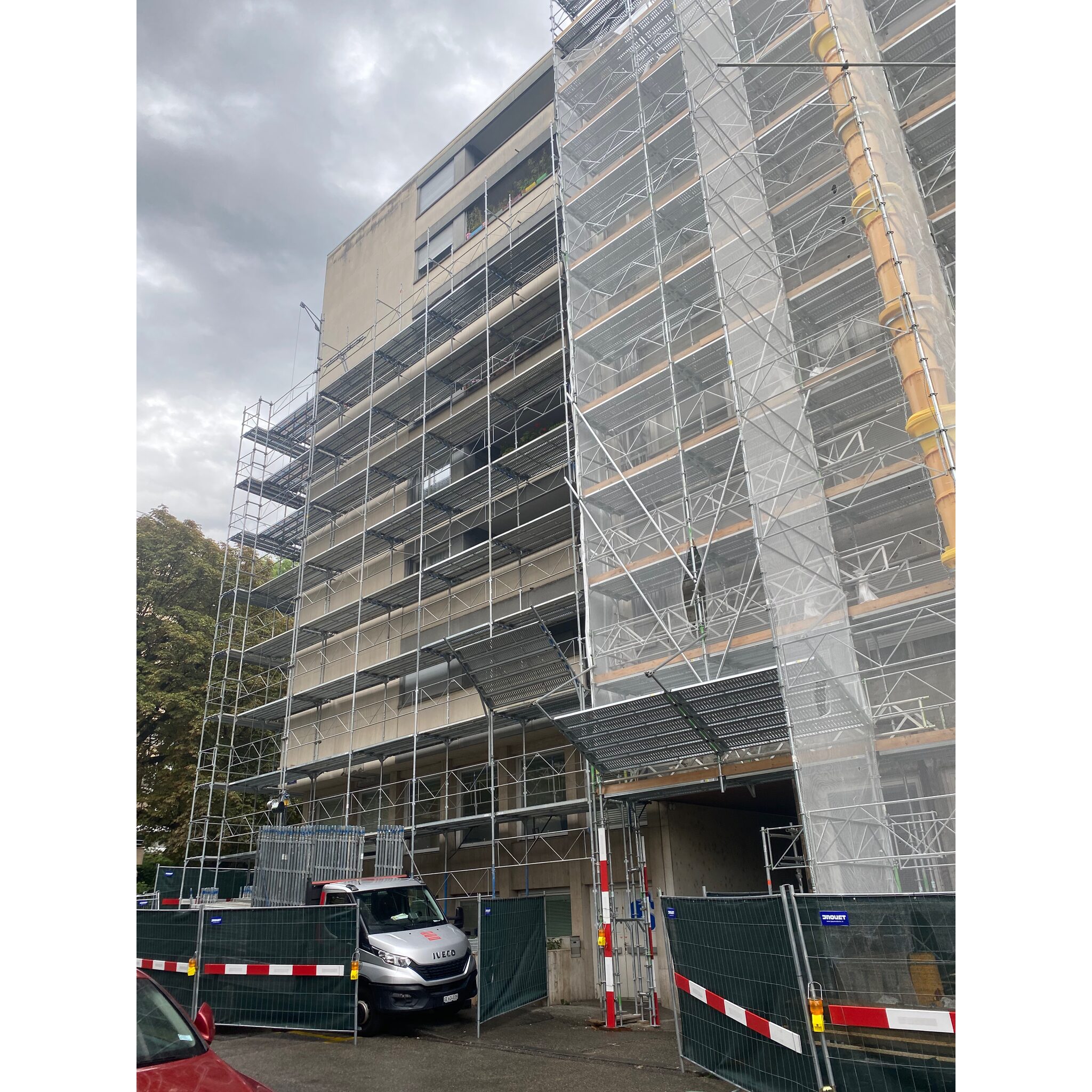 Rue Ernest-BLOCH 52-54