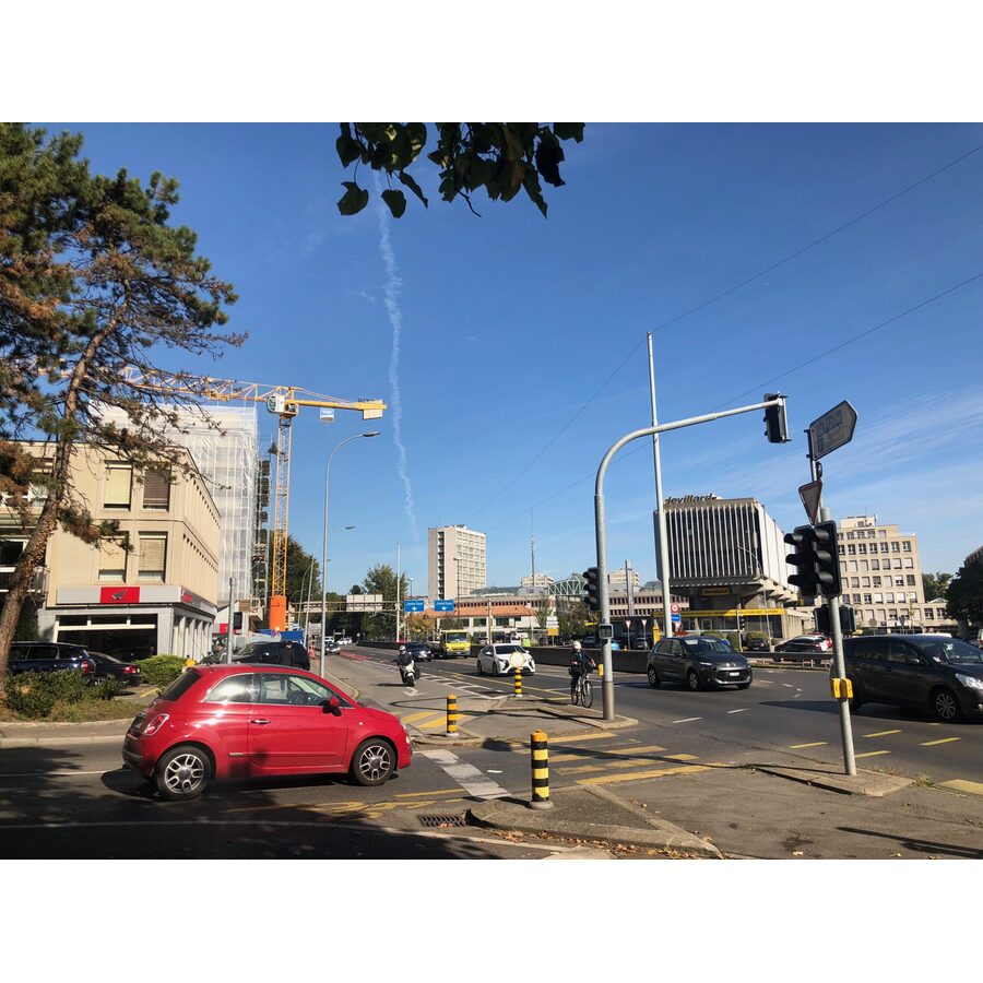 Rue François-DUSSAUD 19