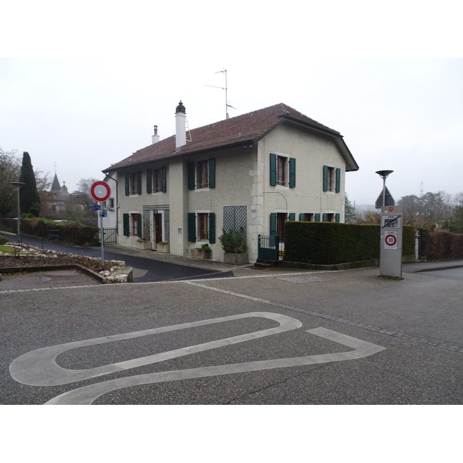 Route d'Aire-la-Ville 220
