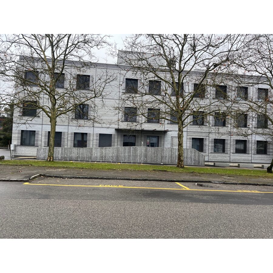 Pavillon au CO des Grandes Communes