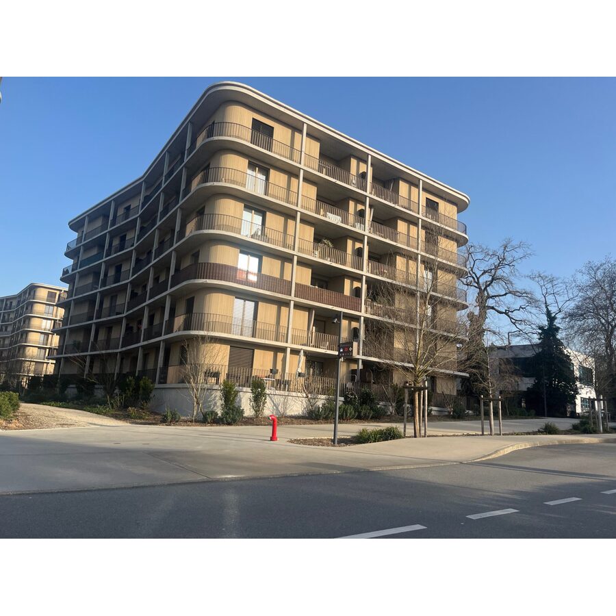 Cinq immeubles au Pré-Marais