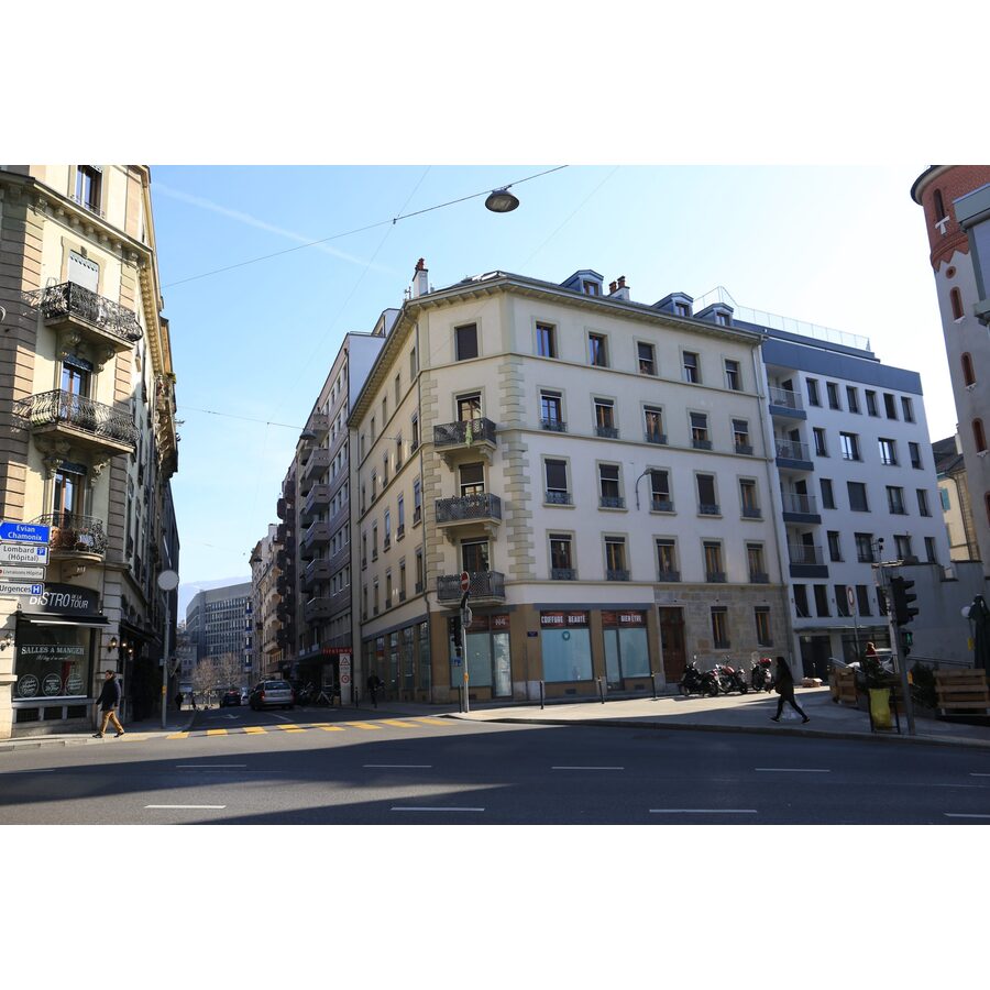 Rue de la Tour 4