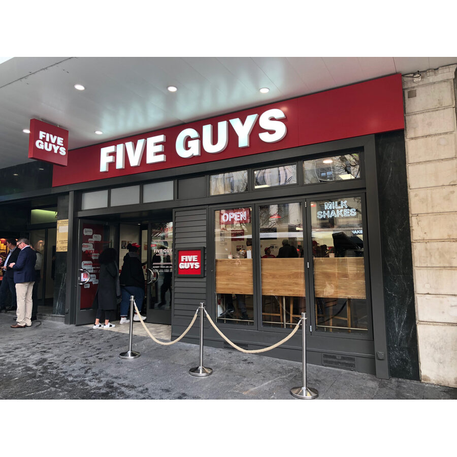 Rue du Mont-Blanc 24