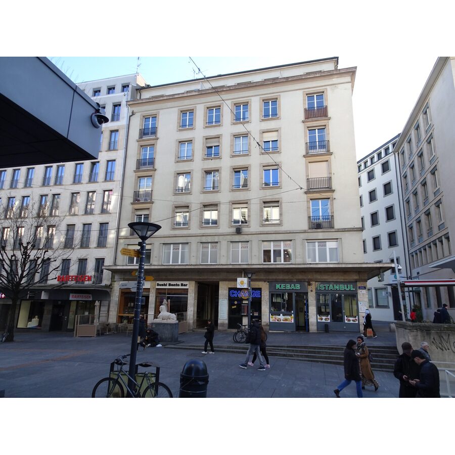 Rue du Mont-Blanc 21