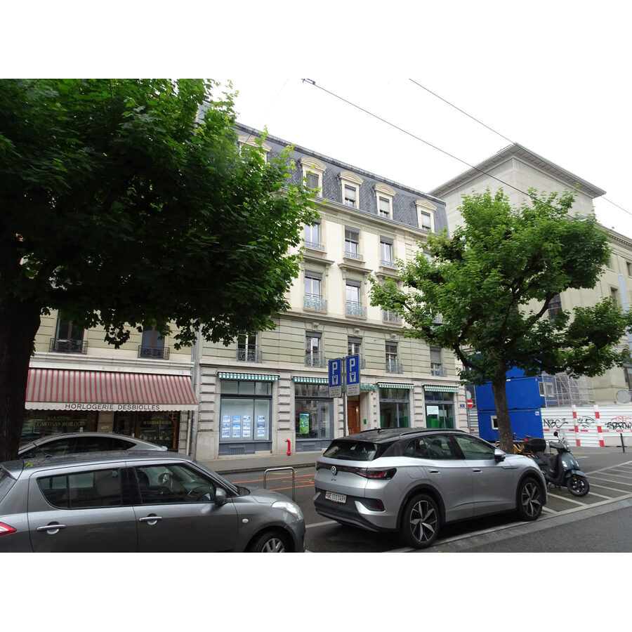 Boulevard du Théâtre 9