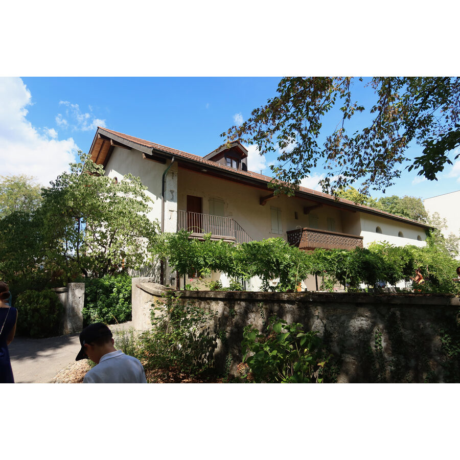 Rue de la Campagne-CHARNAUX 9-11