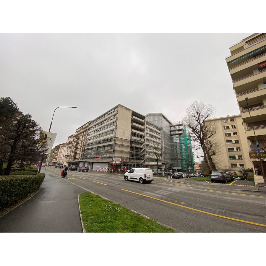 Bâtiment à Route de Frontenex 51 (Genève), 1207 Genève