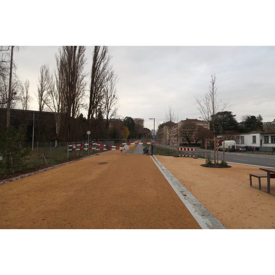 Gare des Eaux-Vives