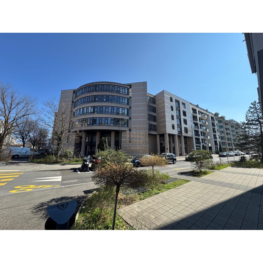 Bâtiment à Avenue de la Praille 31, 1227 Carouge GE