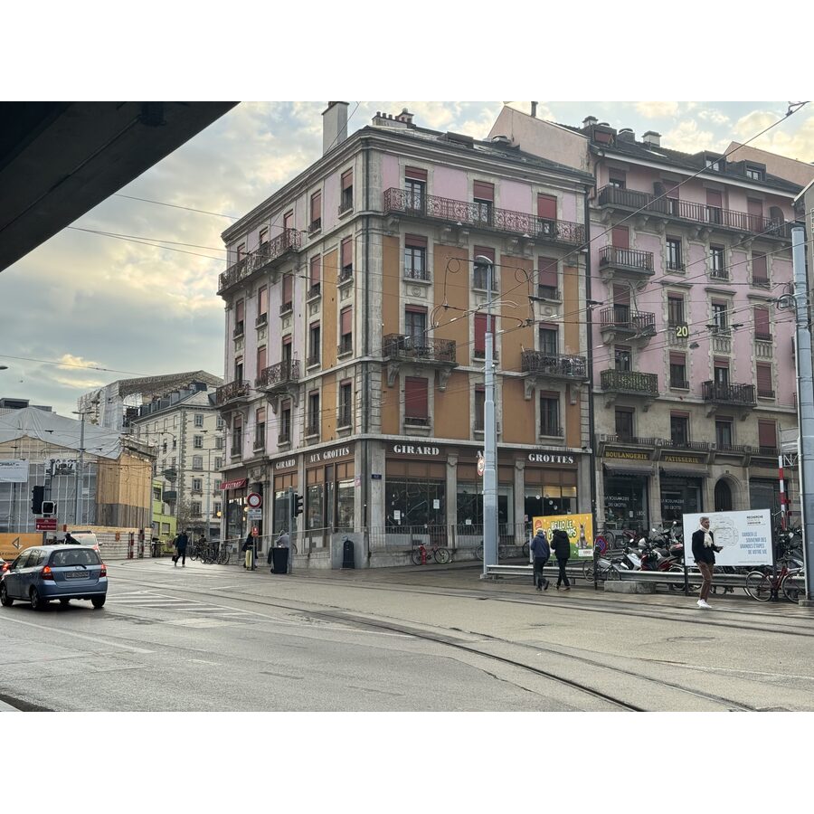 Place de Montbrillant 5