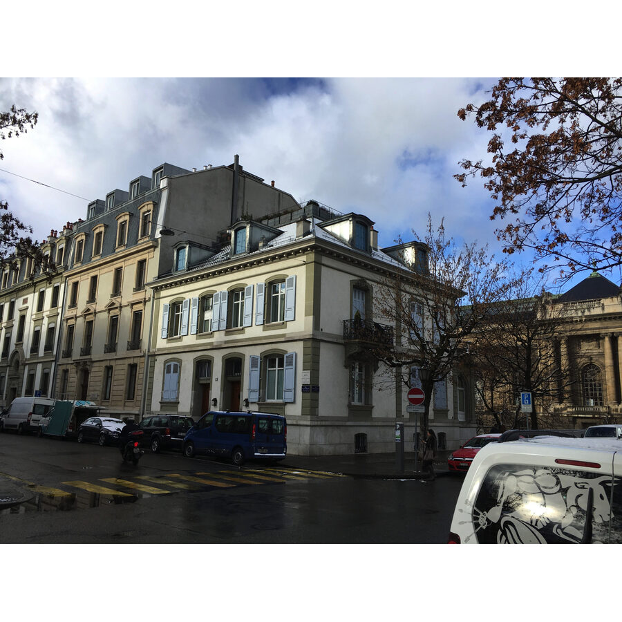 Rue François-BELLOT 13