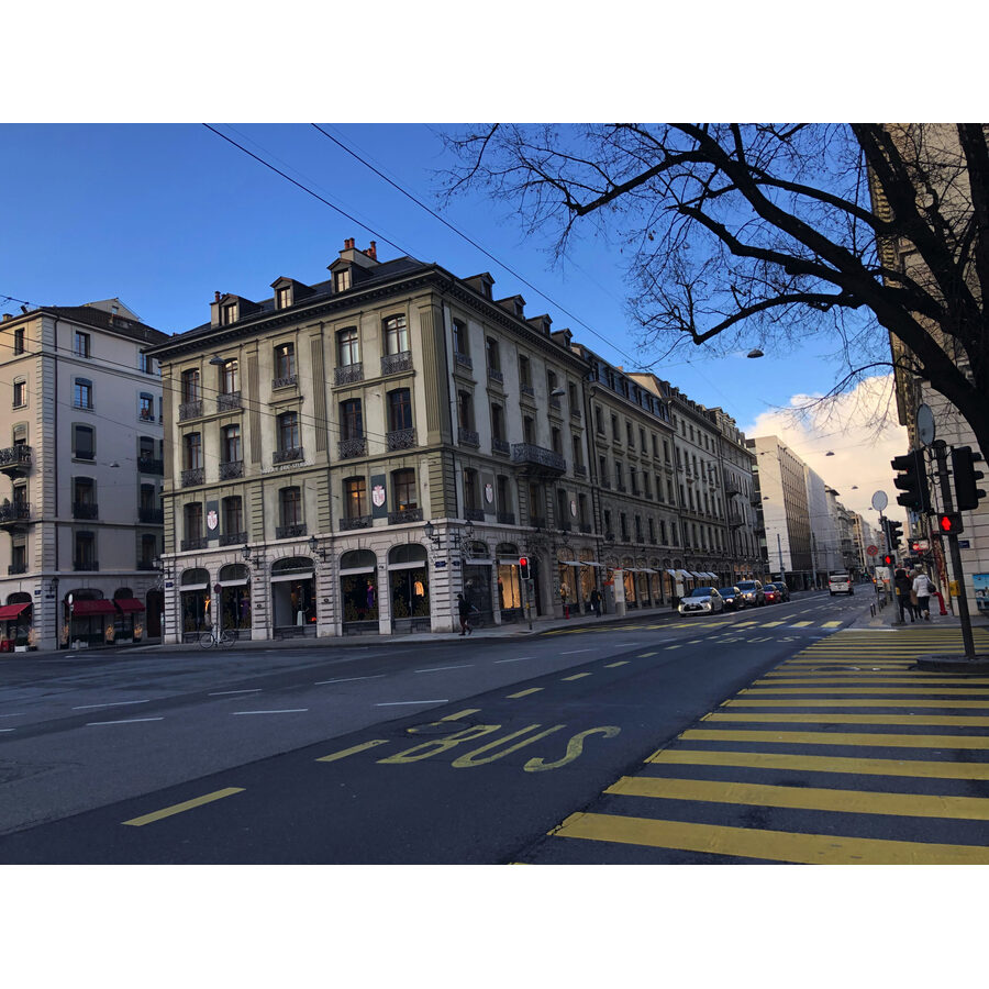 Rue du Rhône 104-112