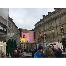 Place du Bourg de Four 2016-12-03_12-34-15