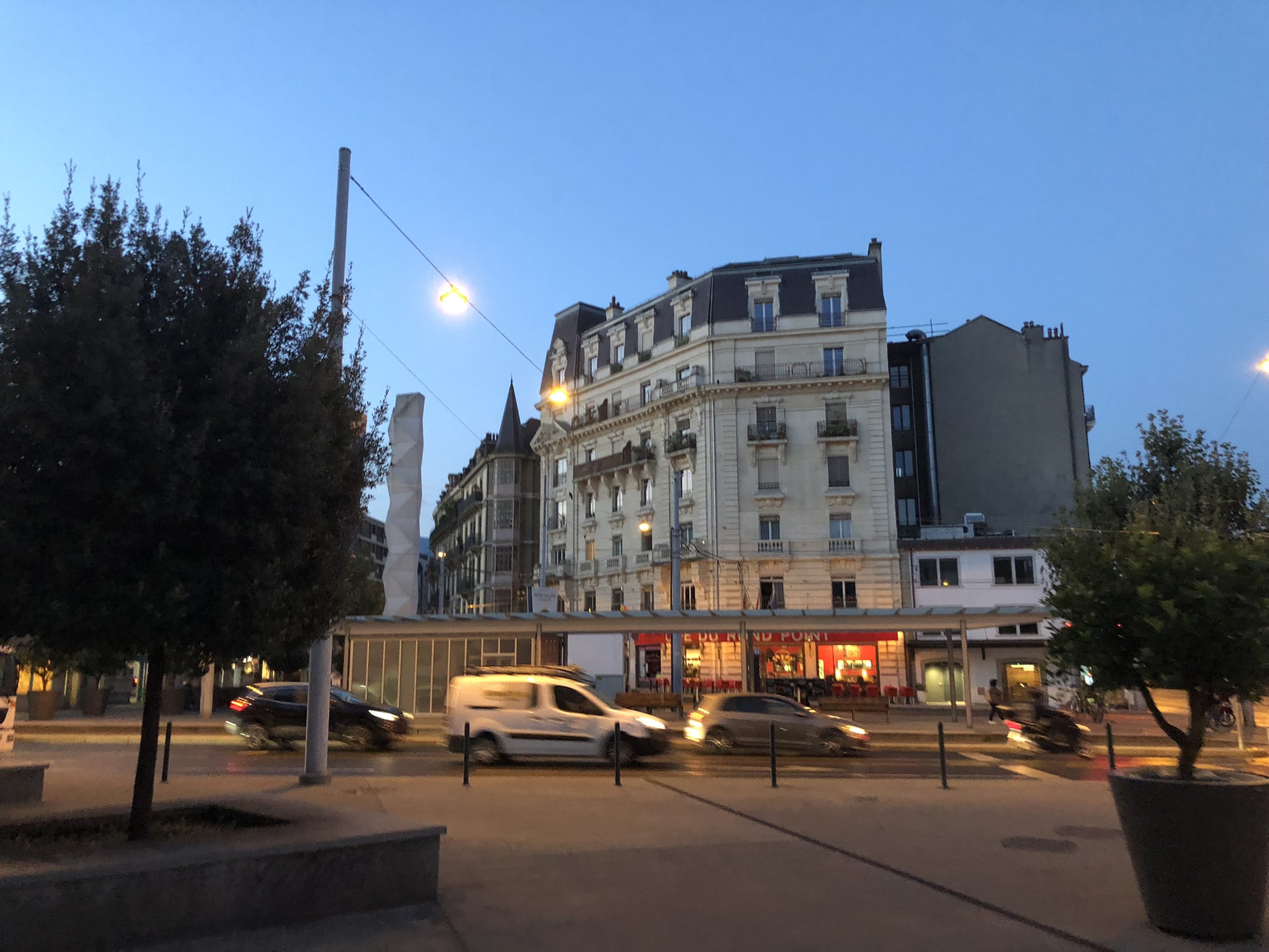 Boulevard Georges-Favon 2018-09-04_06-39-19