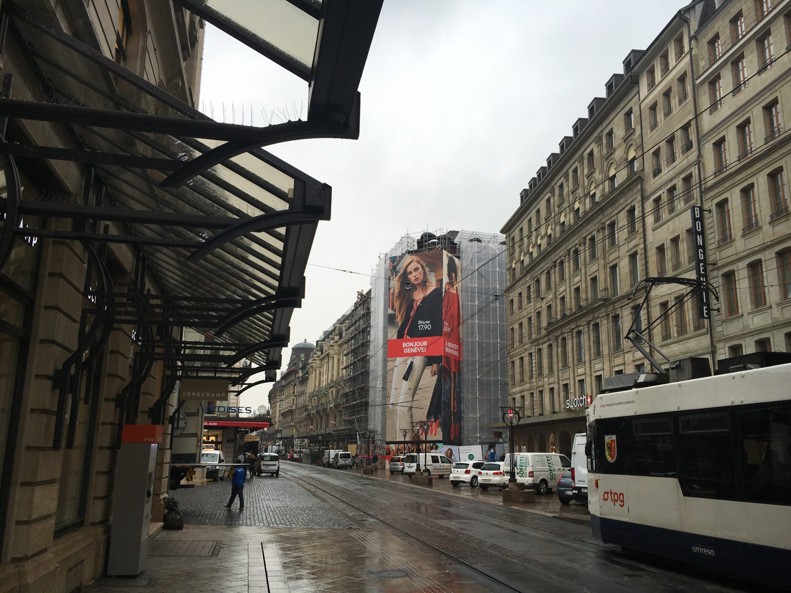 Place du Molard 2016-04-05_10-08-50