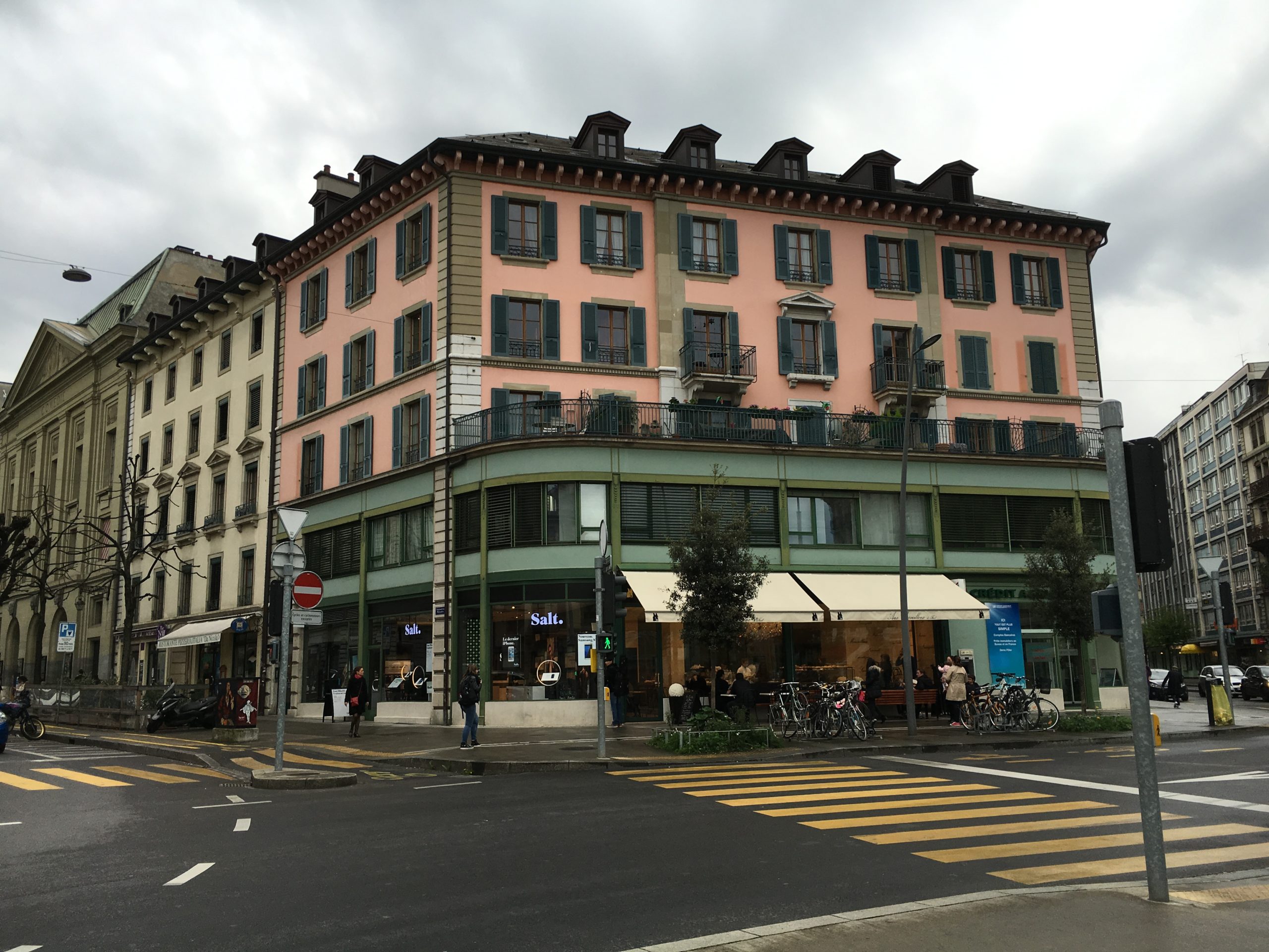 Rond-Point de Plainpalais 2016-04-15_17-47-12