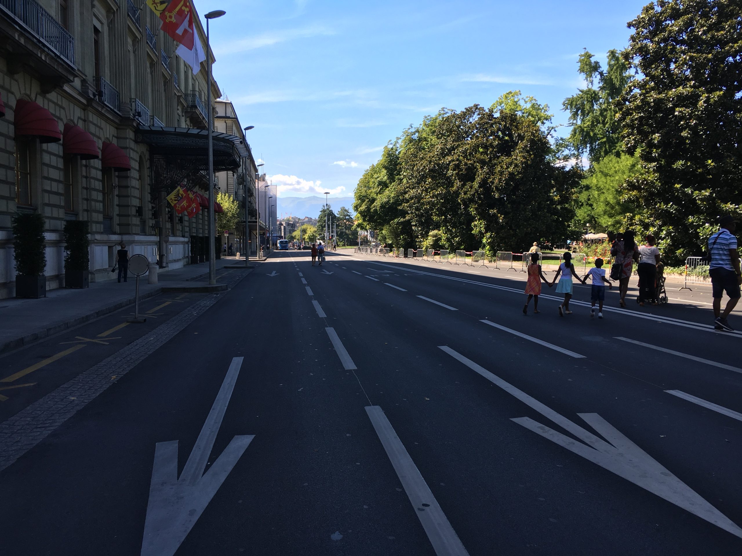 Rue du Rhône 2016-08-13_16-06-26
