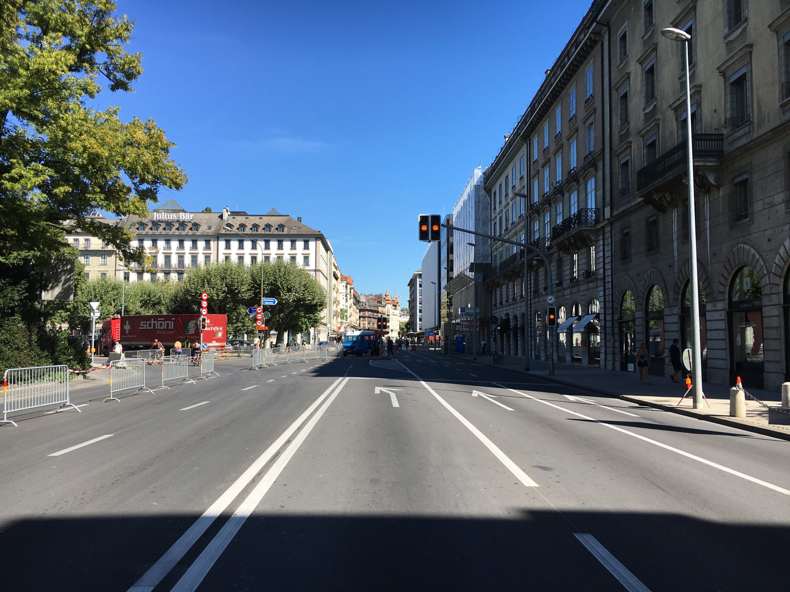 Rue du Rhône 2016-08-13_16-06-40