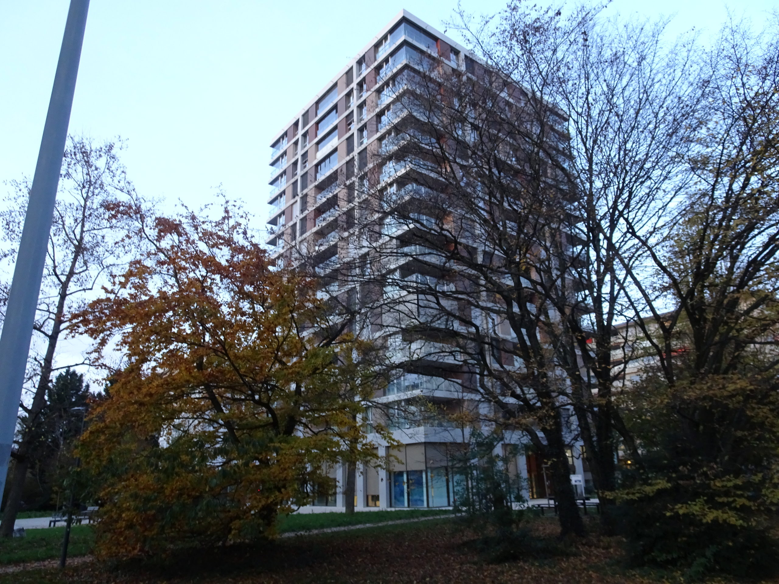 Avenue du Bois-de-la-Chapelle 10
