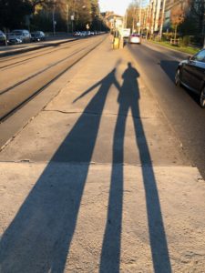 2019-04-05_19-28-34