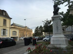 Rue Rodolphe-Toepffer 2016-07-05_06-56-38